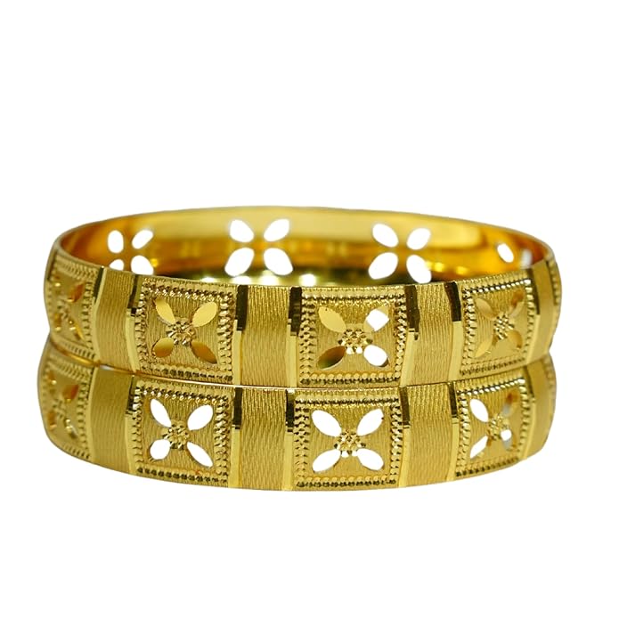 Traditional Gold Statement Bangle