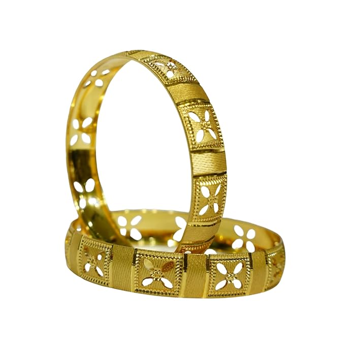 Traditional Gold Statement Bangle